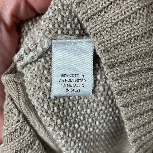 Banana Republic size medium white, tan, gold cardigan sweater - Picture 7 of 10